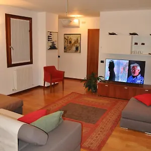  Appartamento Ex Casa Degli Artisti Italia